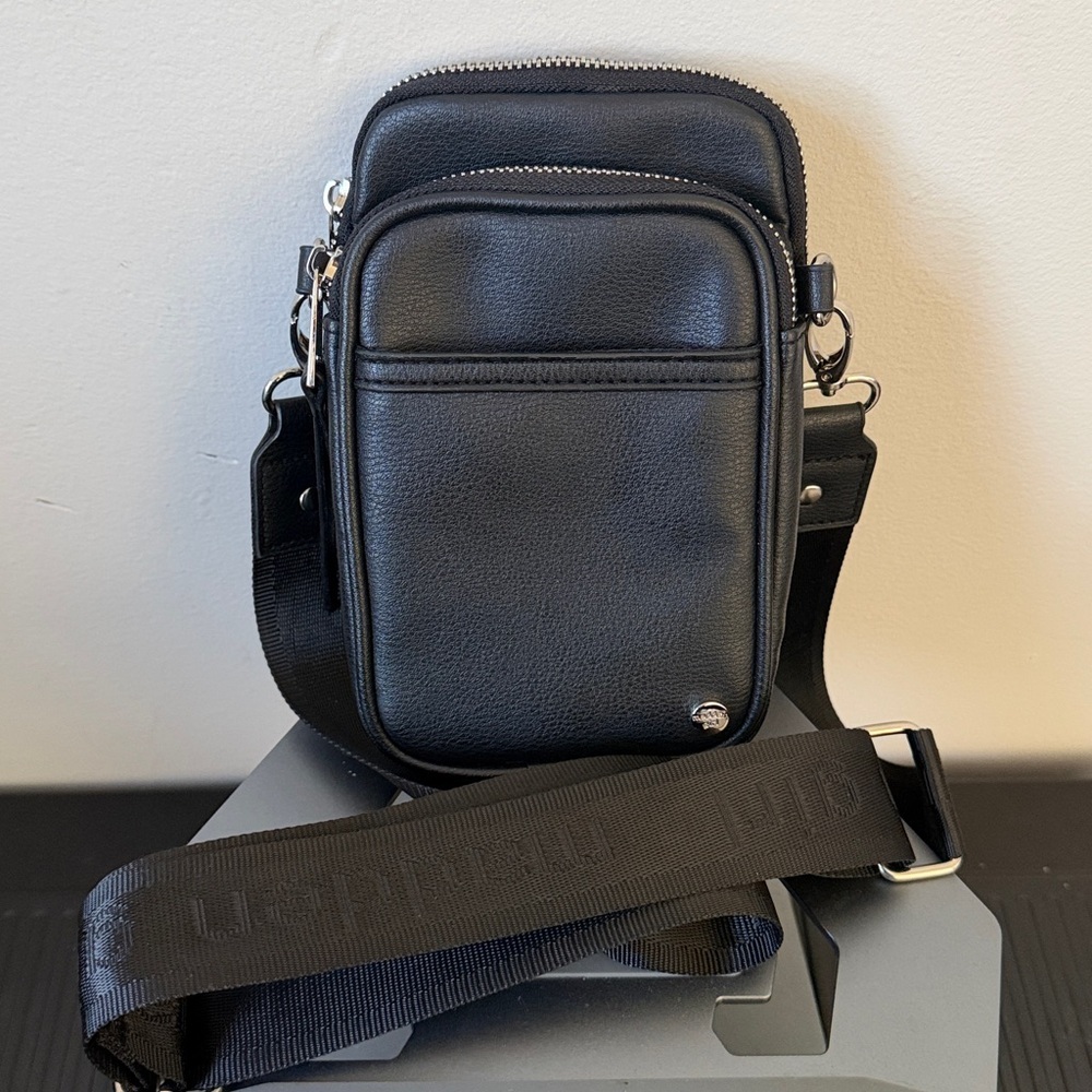 Crossbody Bag (Madden Girl, Black)🖤